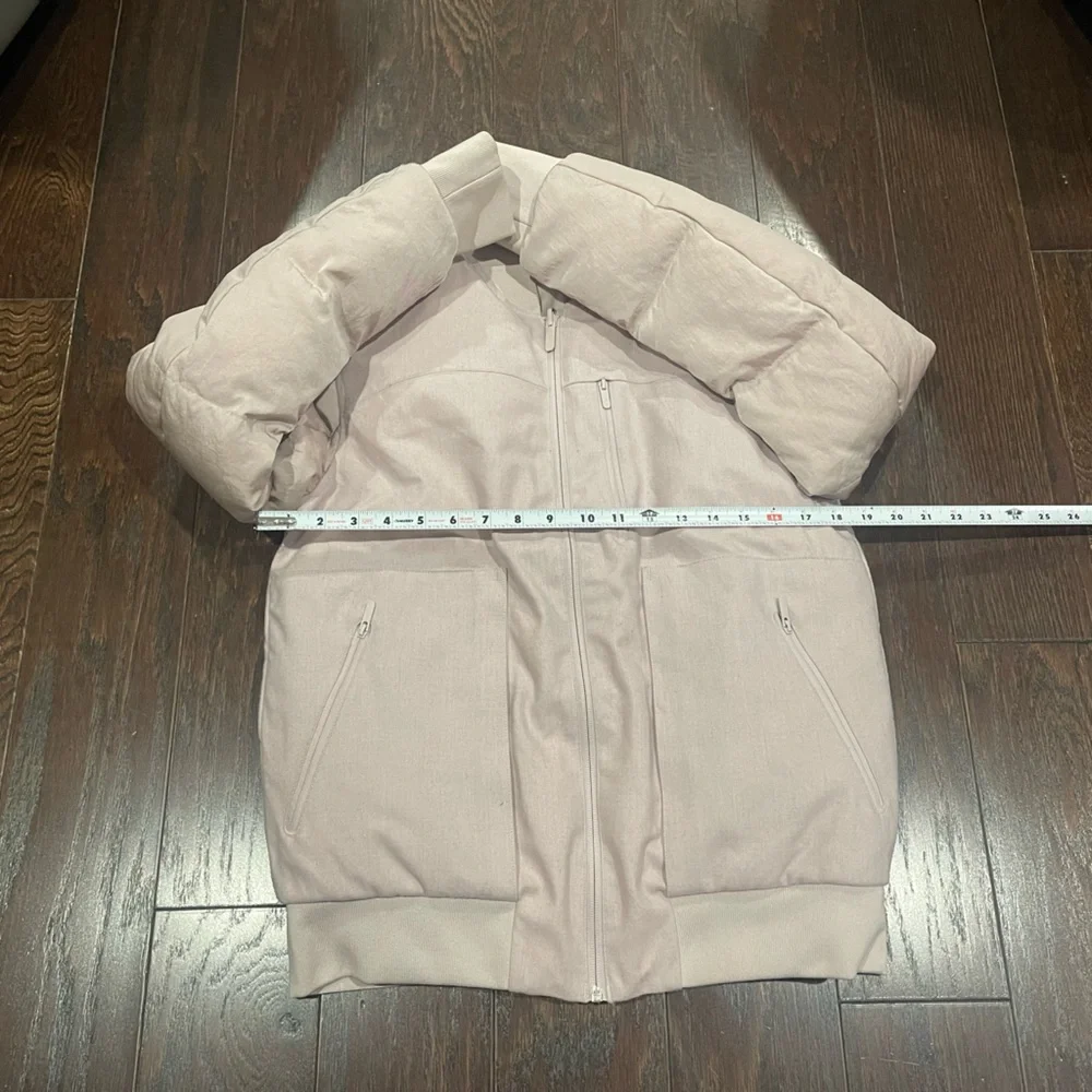Lululemon Roam Far Reversible Wool Bomber Puff Down Jacket Porcelain Pink Size 6